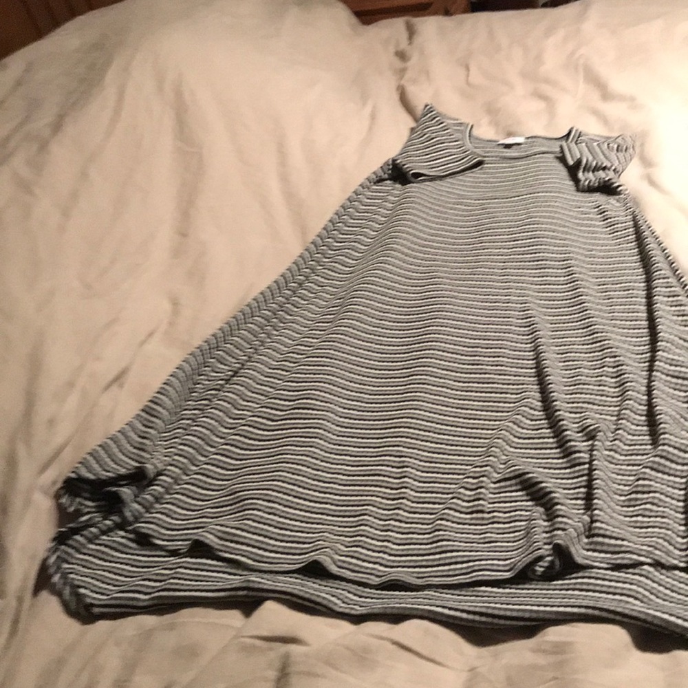 Lularoe Carly dress